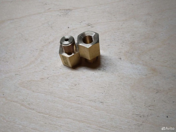 Переходник для тормозных систем 10*1,25/12*1,25