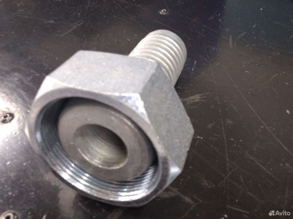 Фитинг для шланга рвд Ду32 DK М52*2 0гр